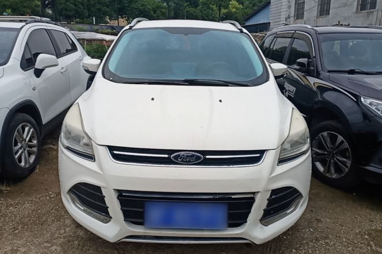 Used Ford Kuga 2015 1.5L GTDi Two-Wheel-Drive Comfort Model Front