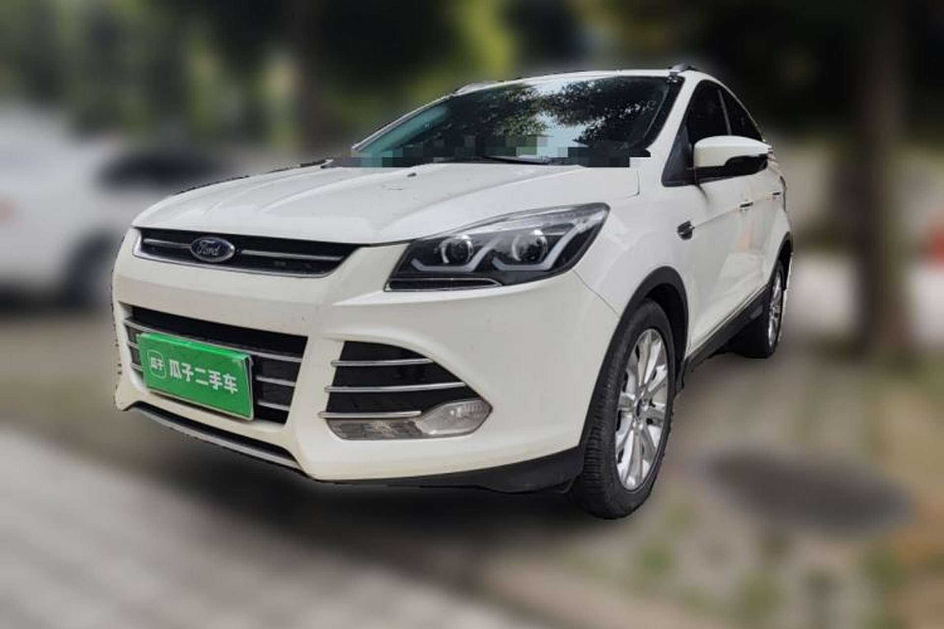 Used Ford Kuga 2015 2.0L GTDi Four-Wheel Drive Elite Model Front Left 45 Deg