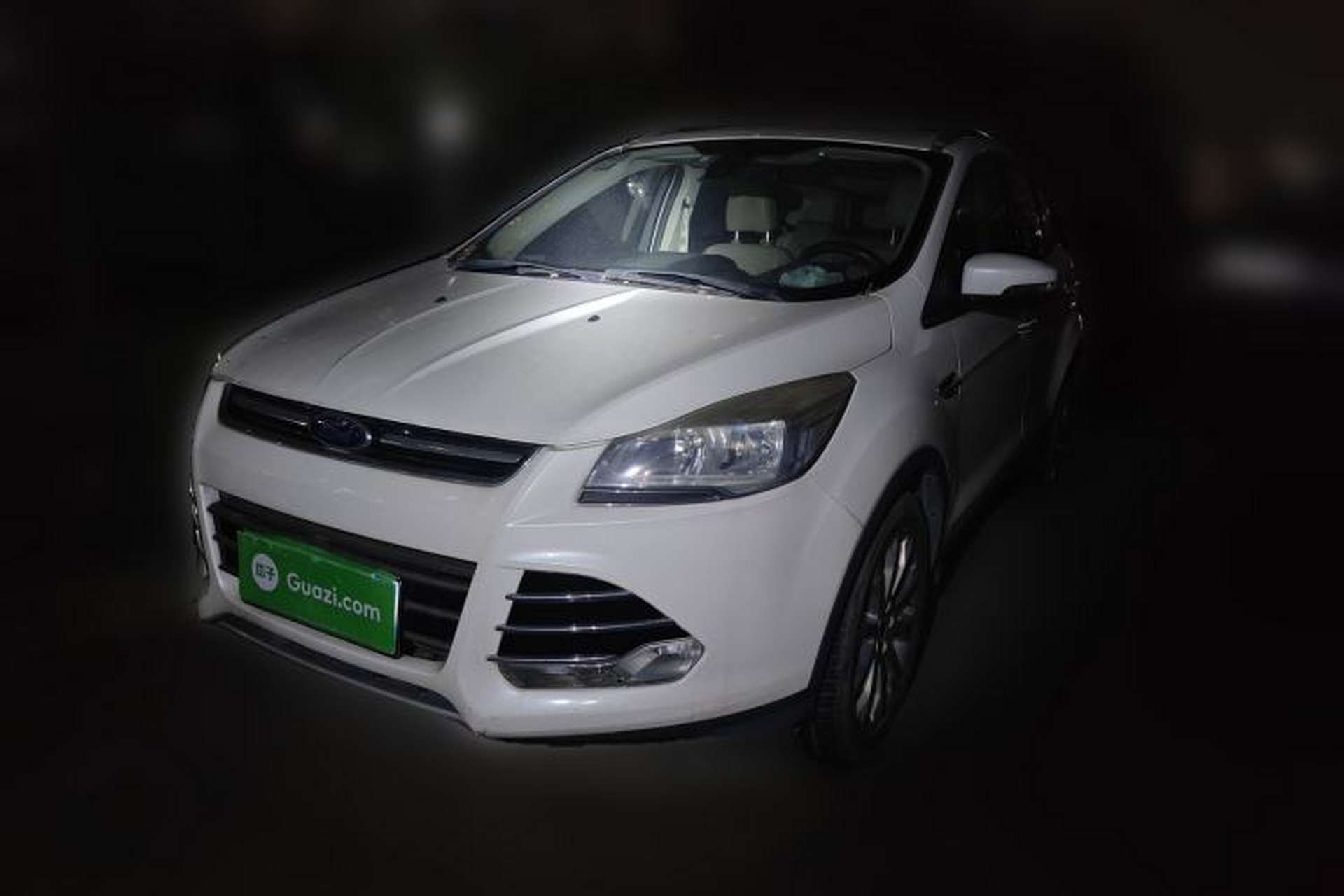 Used Ford Kuga 2015 1.5L GTDi Four-Wheel-Drive Elite Model Front Left 45 Deg
