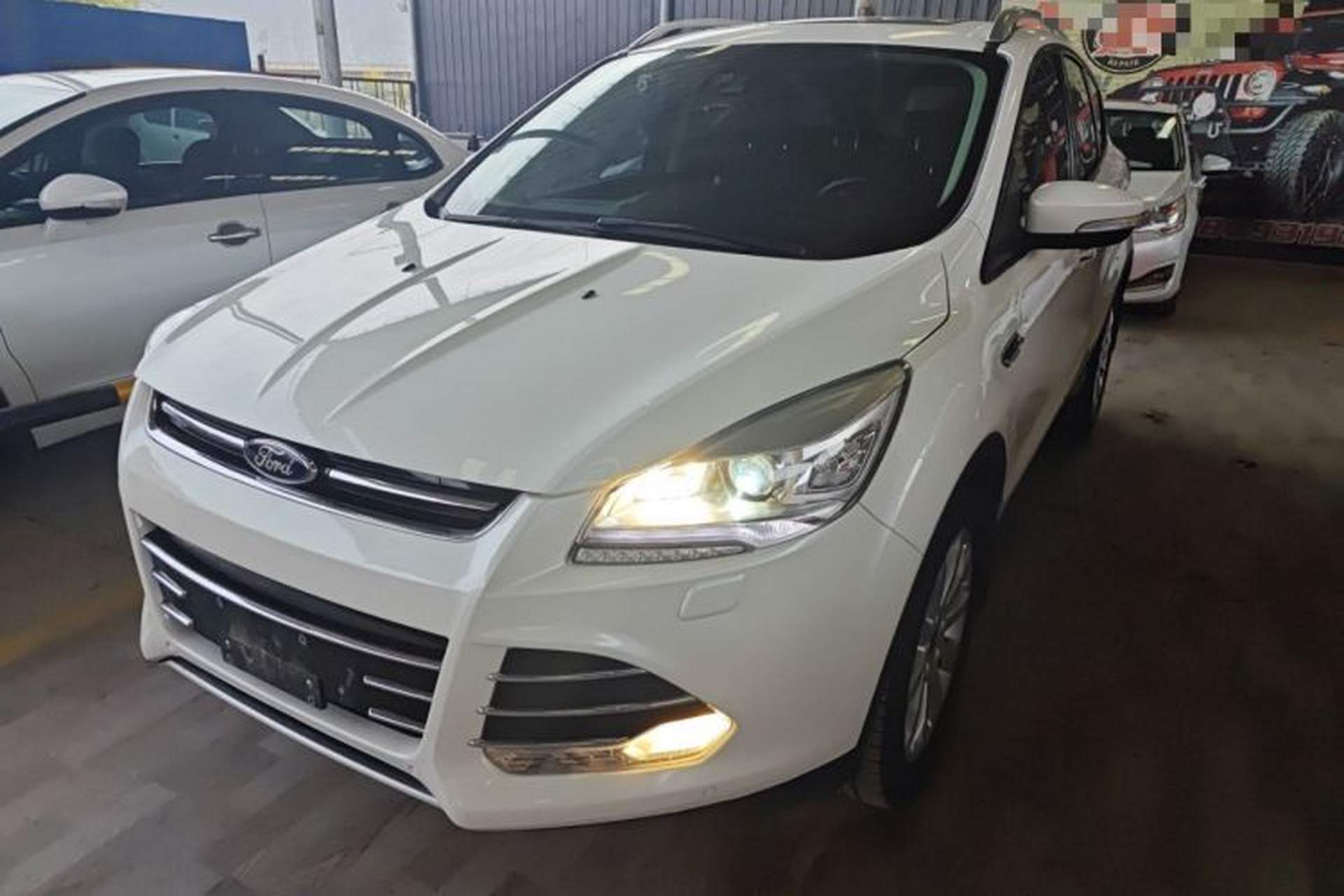 Used Ford Kuga 2015 2.0L GTDi Four-Wheel Drive Prestige Model Front Left 45 Deg