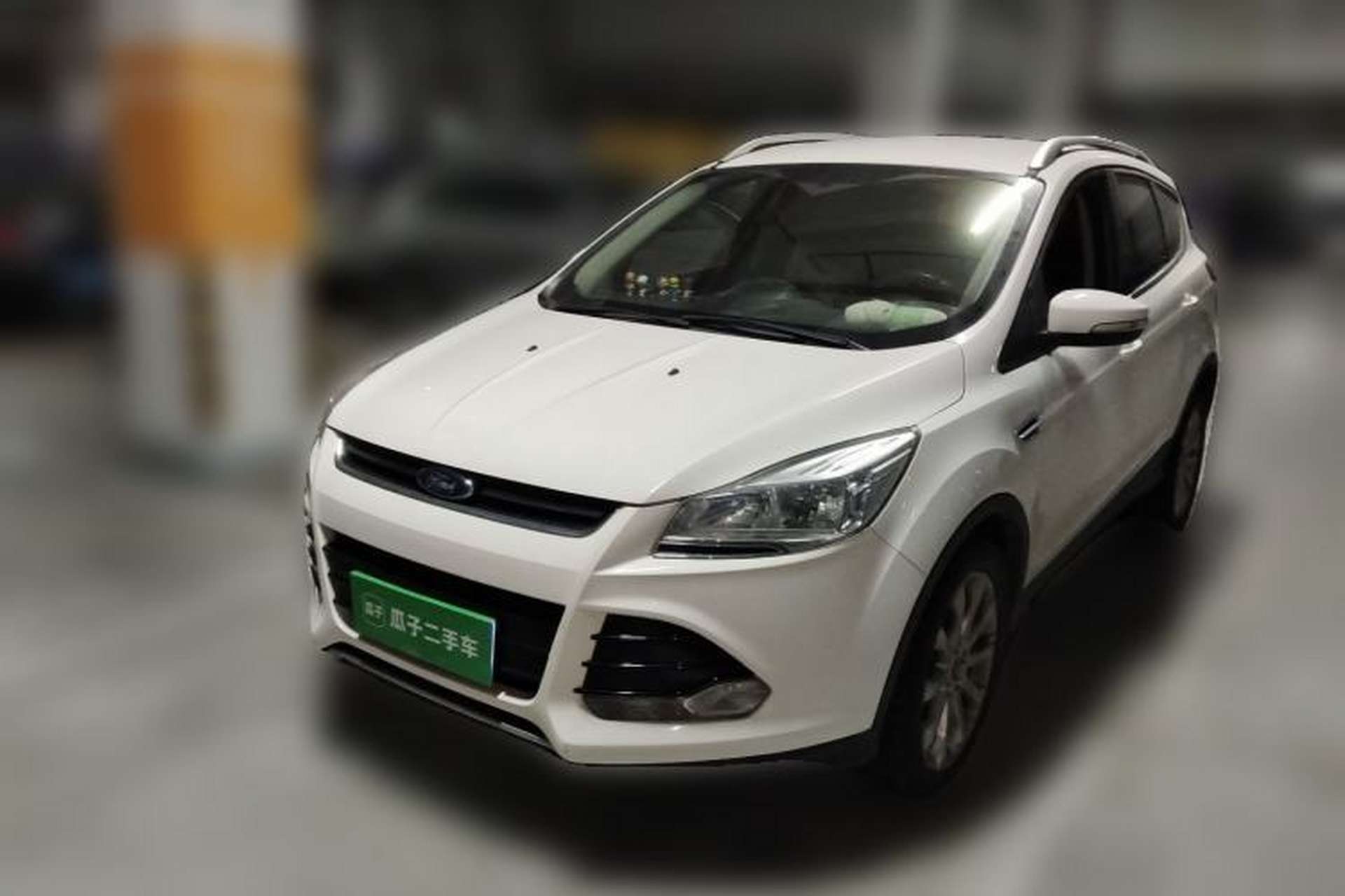 Used Ford Kuga 2015 1.5L GTDi Two-Wheel-Drive Comfort Model Front Left 45 Deg