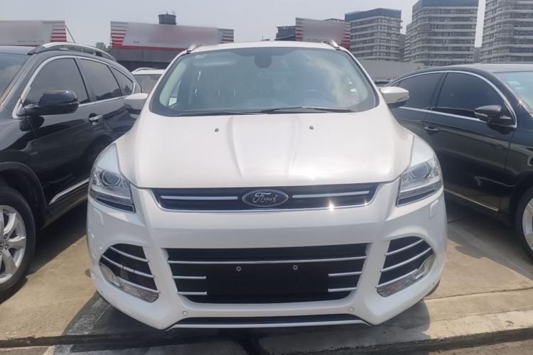 Used Ford Kuga 2015 2.0L GTDi Four-Wheel-Drive Sport Model Front