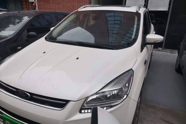Used Ford Kuga 2015 1.5L GTDi Two-Wheel Drive Fashion Edition Front