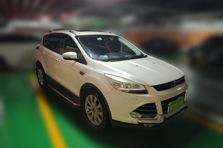 Used Ford Kuga 2015 2.0L GTDi Four-Wheel Drive Prestige Model Front Right 45 Deg