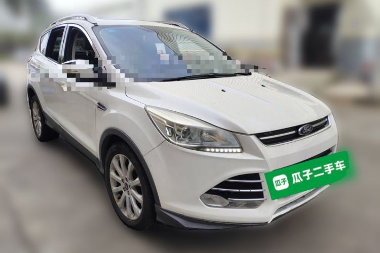 Used Ford Kuga 2015 1.5L GTDi Two-Wheel Drive Fashion Edition Front Right 45 Deg
