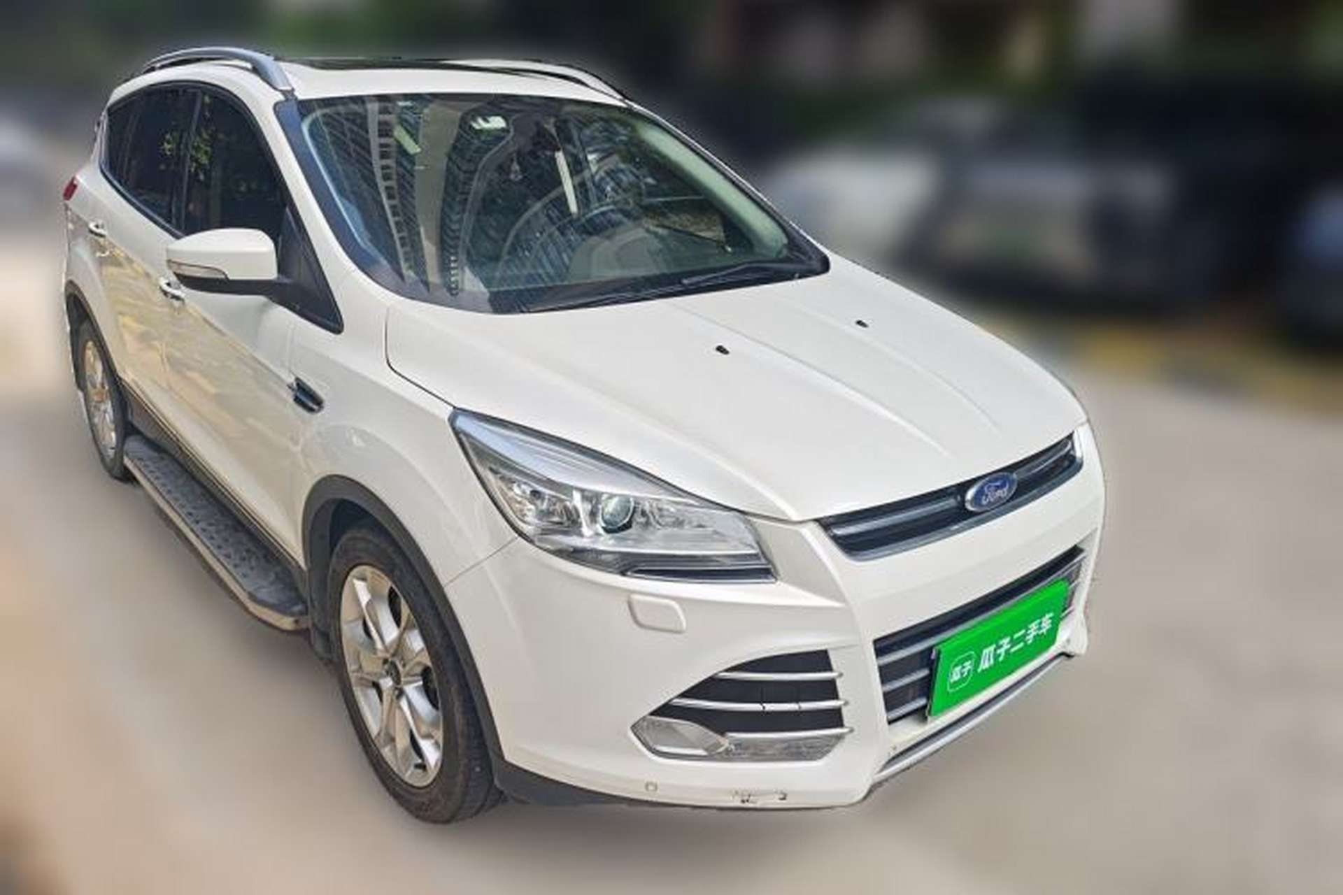 Used Ford Kuga 2015 2.0L GTDi Four-Wheel-Drive Sport Model Front Right 45 Deg