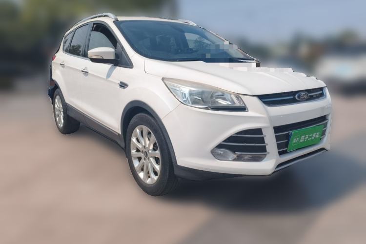 Used Ford Kuga 2015 2.0L GTDi Four-Wheel Drive Elite Model Front Right 45 Deg