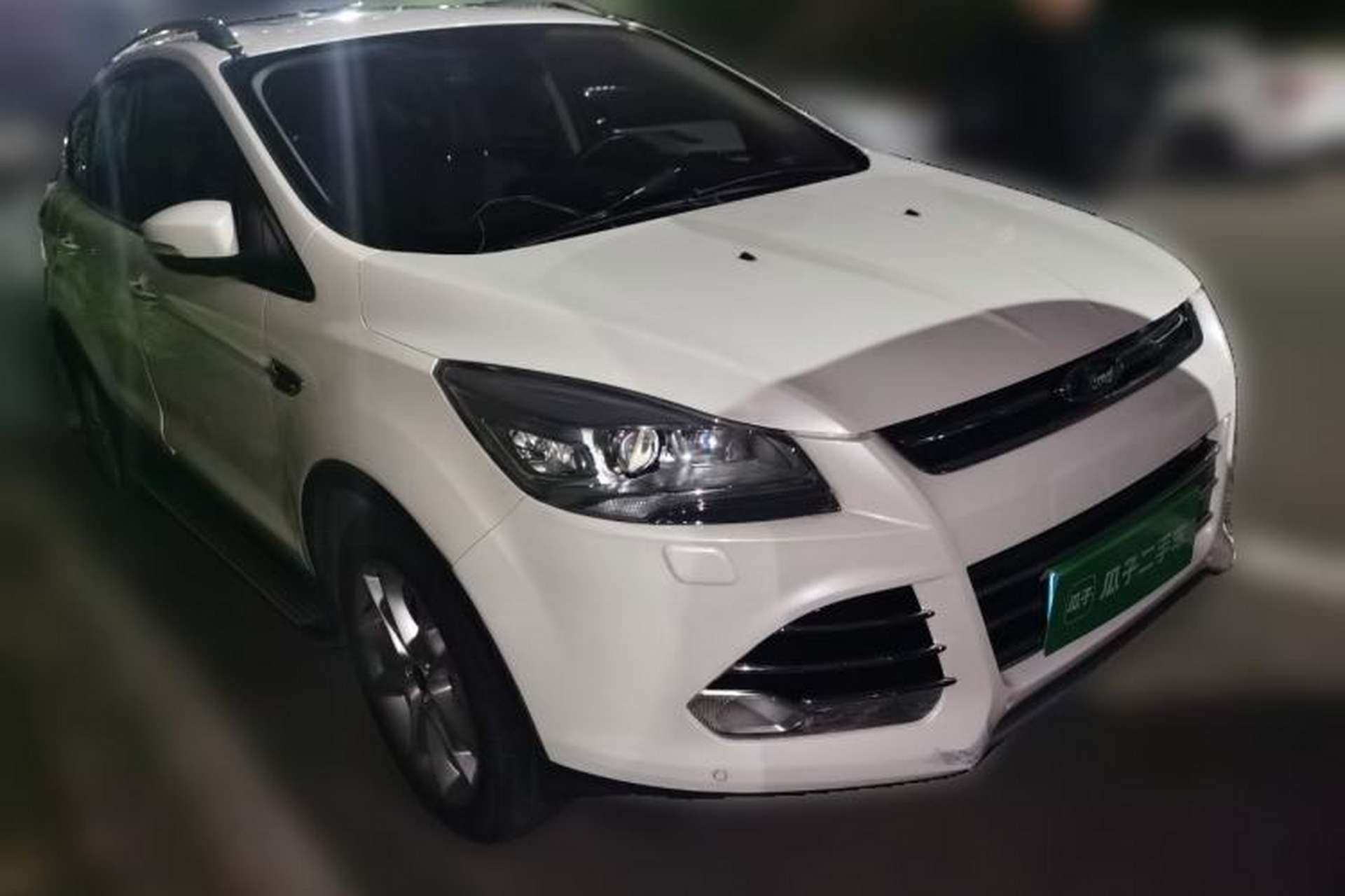 Used Ford Kuga 2015 2.0L GTDi Four-Wheel-Drive Sport Model Front Right 45 Deg
