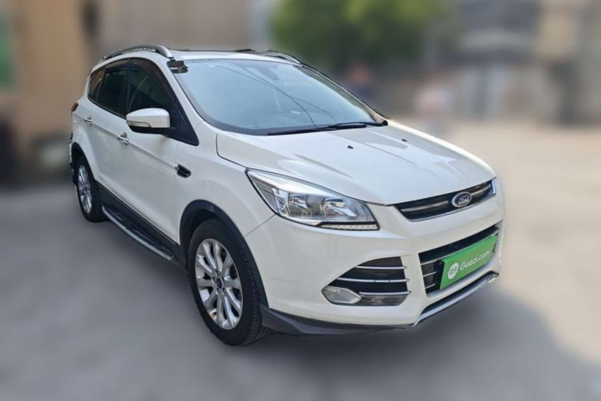 Used Ford Kuga 2015 2.0L GTDi Four-Wheel Drive Elite Model Front Right 45 Deg