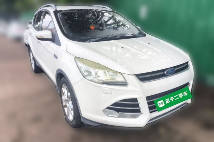 Used Ford Kuga 2015 2.0L GTDi Four-Wheel Drive Prestige Model Front Right 45 Deg