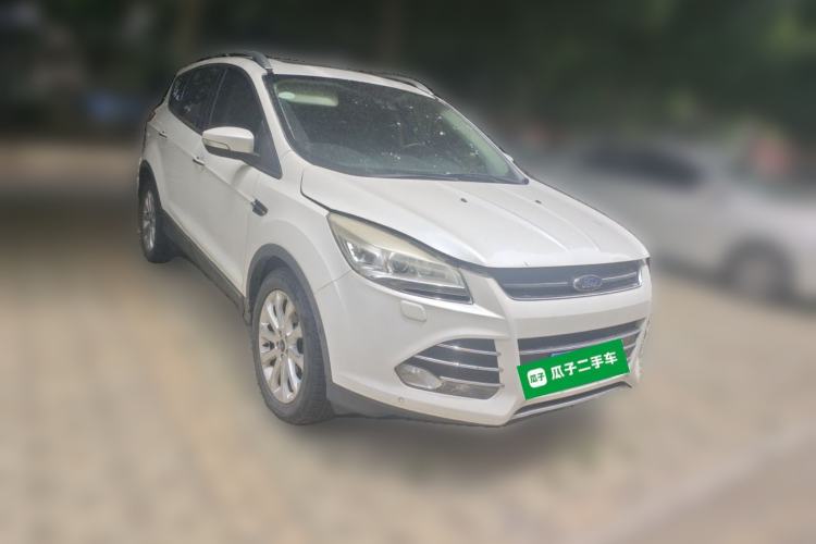 Used Ford Kuga 2015 2.0L GTDi Four-Wheel Drive Prestige Model Front Right 45 Deg