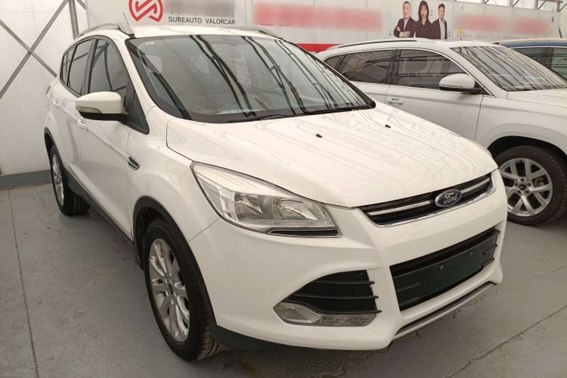 Used Ford Kuga 2015 1.5L GTDi Two-Wheel-Drive Comfort Model Front Right 45 Deg