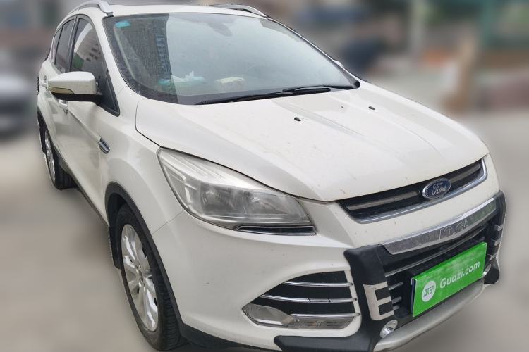 Used Ford Kuga 2015 1.5L GTDi Two-Wheel Drive Fashion Edition Front Right 45 Deg