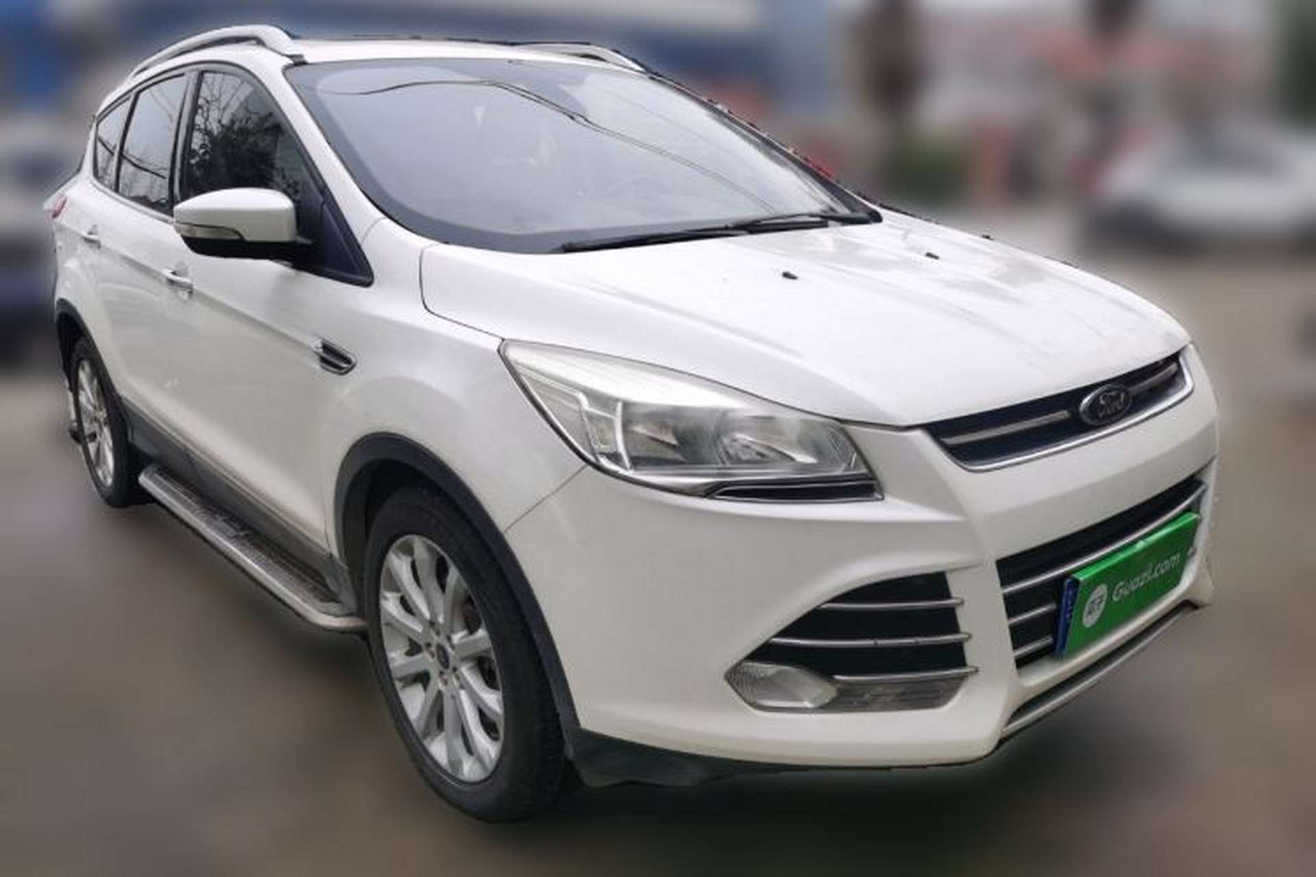 Used Ford Kuga 2015 1.5L GTDi Four-Wheel-Drive Elite Model Front Right 45 Deg