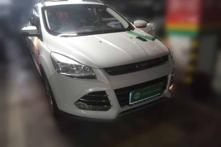 Used Ford Kuga 2015 1.5L GTDi Two-Wheel Drive Fashion Edition Front Right 45 Deg