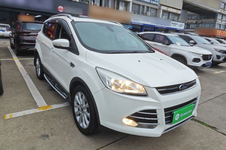 Used Ford Kuga 2015 2.0L GTDi Four-Wheel Drive Elite Model Front Right 45 Deg