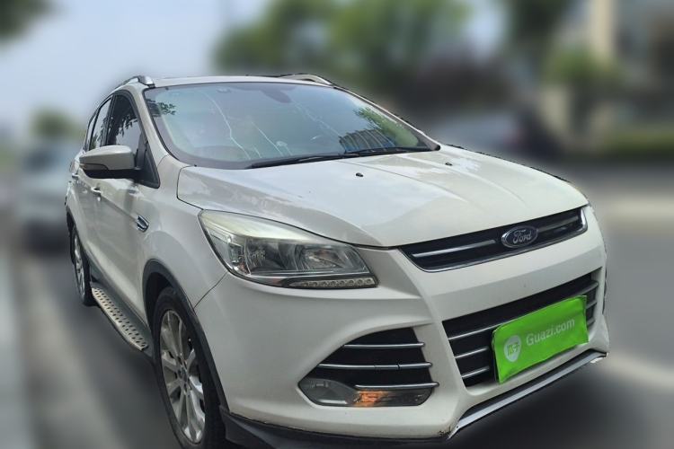 Used Ford Kuga 2015 2.0L GTDi Four-Wheel Drive Elite Model Front Right 45 Deg