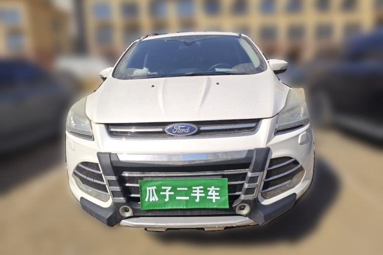 Used Ford Kuga 2015 2.0L GTDi Four-Wheel-Drive Sport Model Front