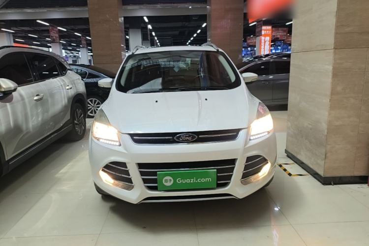Used Ford Kuga 2015 1.5L GTDi Two-Wheel Drive Fashion Edition Front