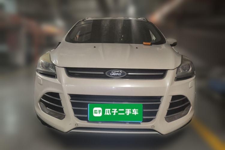 Used Ford Kuga 2015 2.0L GTDi Four-Wheel-Drive Sport Model Front