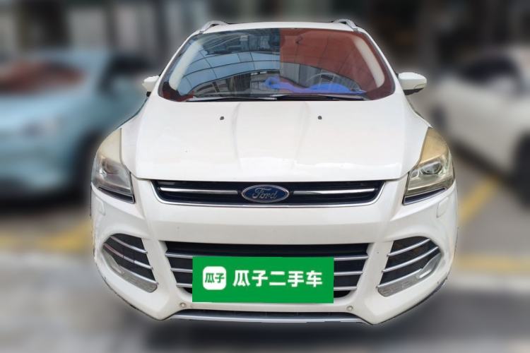 Used Ford Kuga 2015 2.0L GTDi Four-Wheel-Drive Sport Model Front