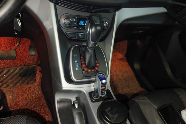 Used Ford Kuga 2015 1.5L GTDi Two-Wheel Drive Fashion Edition Gear Lever