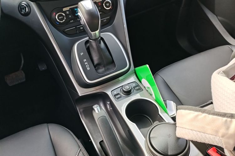 Used Ford Kuga 2015 1.5L GTDi Four-Wheel-Drive Elite Model Gear Lever