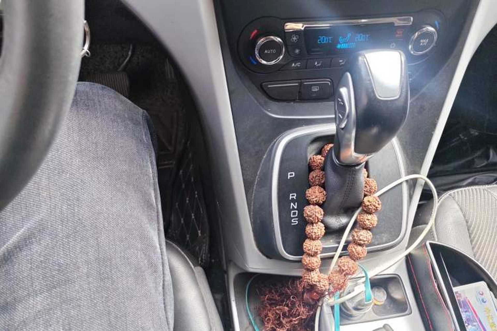 Used Ford Kuga 2015 1.5L GTDi Two-Wheel Drive Fashion Edition Gear Lever