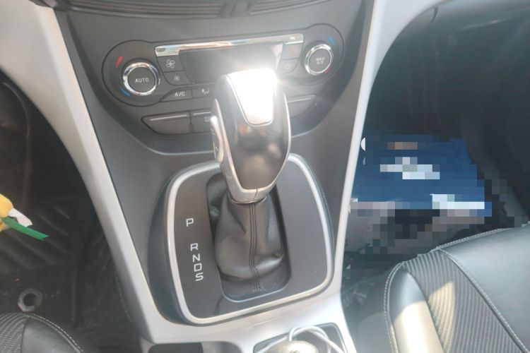 Used Ford Kuga 2015 1.5L GTDi Two-Wheel Drive Fashion Edition Gear Lever