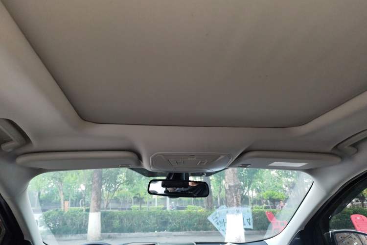 Used Ford Kuga 2015 1.5L GTDi Two-Wheel Drive Fashion Edition Headliner