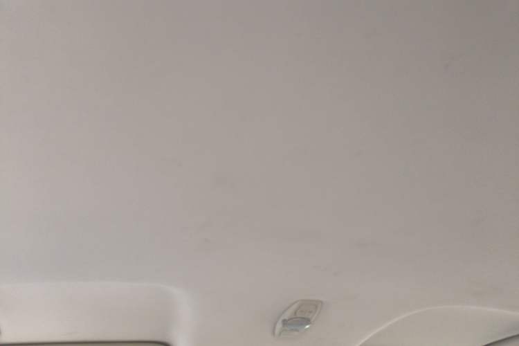 Used Ford Kuga 2015 1.5L GTDi Two-Wheel-Drive Comfort Model Headliner