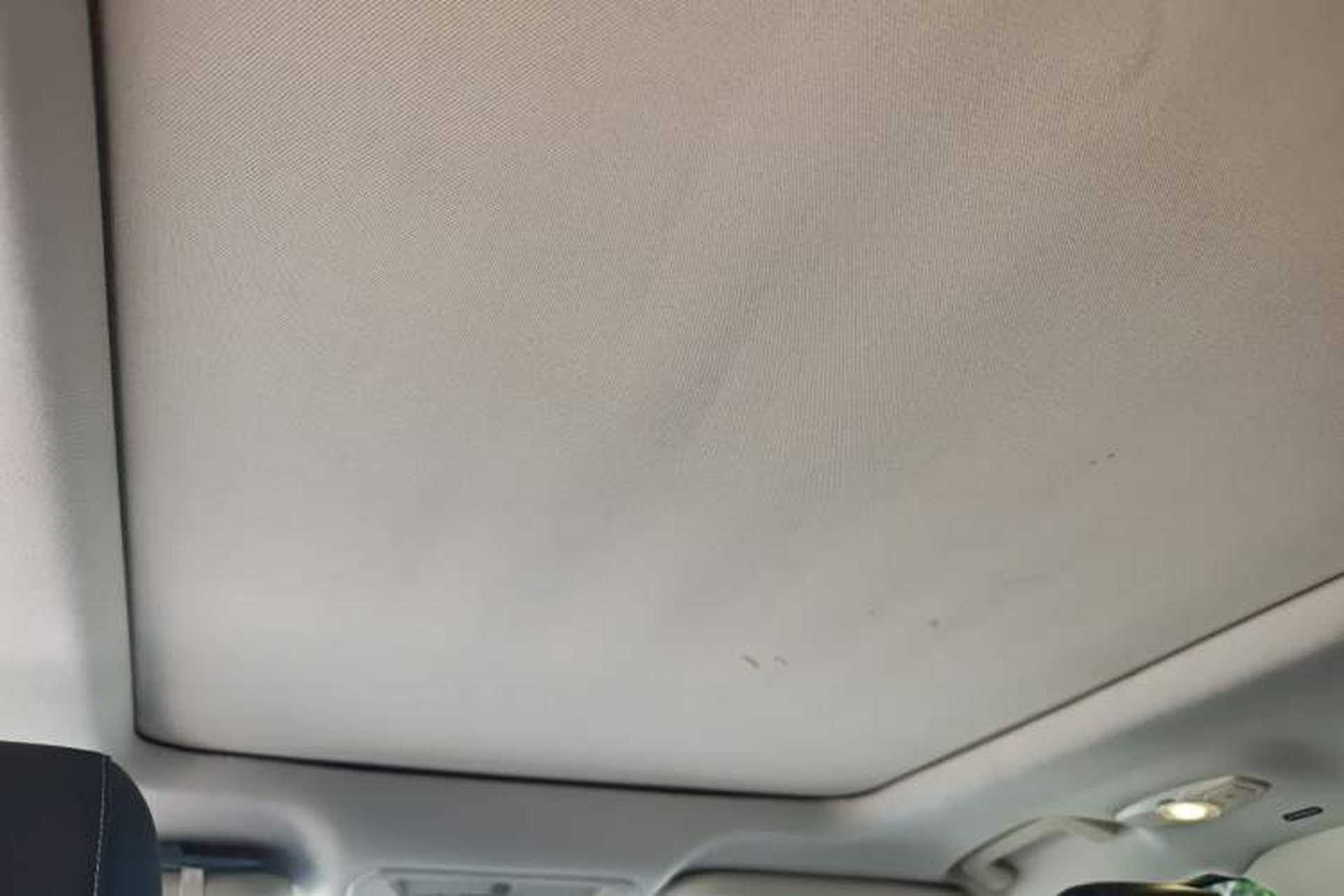 Used Ford Kuga 2015 2.0L GTDi Four-Wheel-Drive Sport Model Headliner