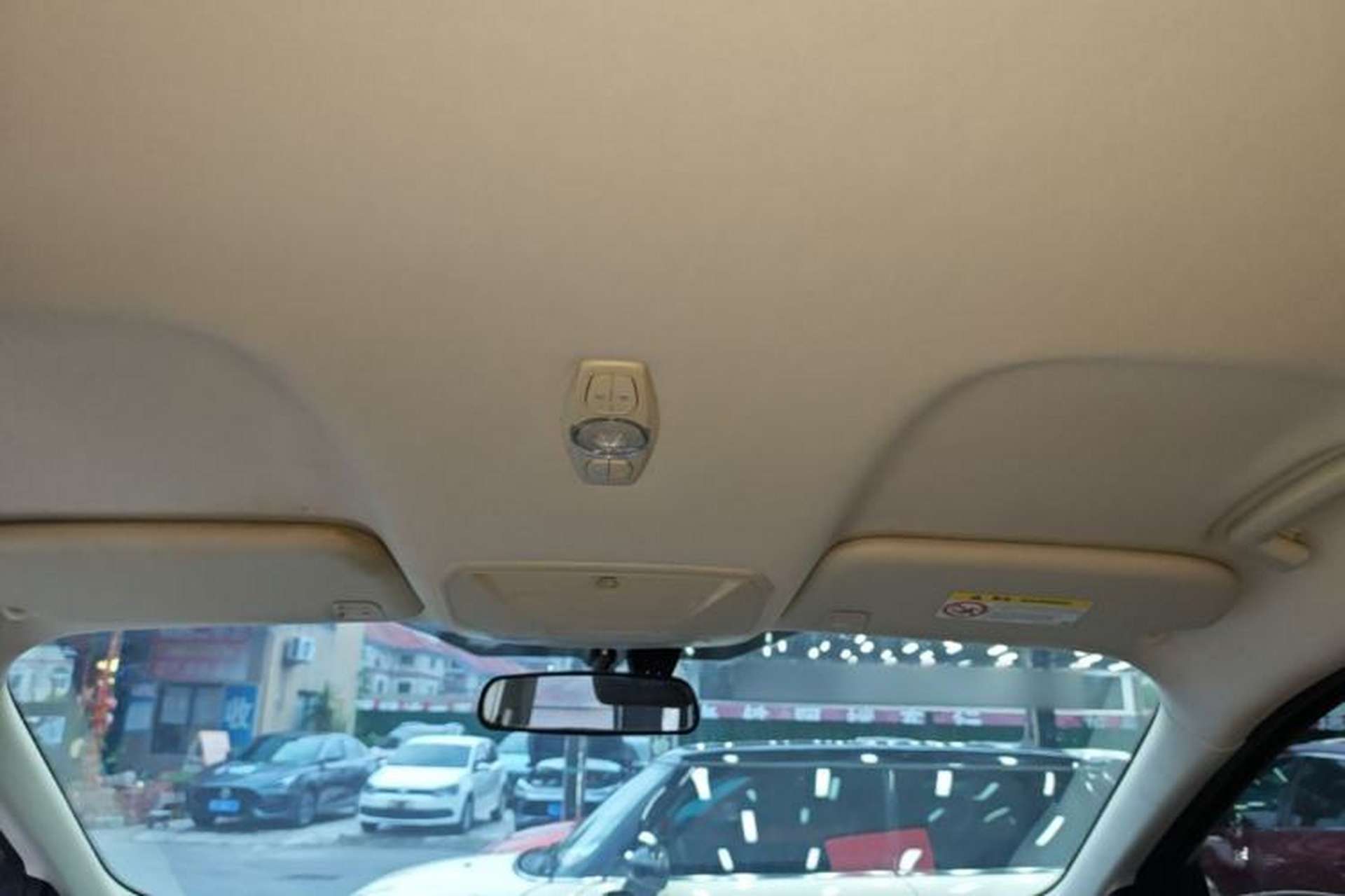Used Ford Kuga 2015 1.5L GTDi Two-Wheel-Drive Comfort Model Headliner