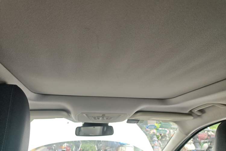 Used Ford Kuga 2015 2.0L GTDi Four-Wheel Drive Prestige Model Headliner