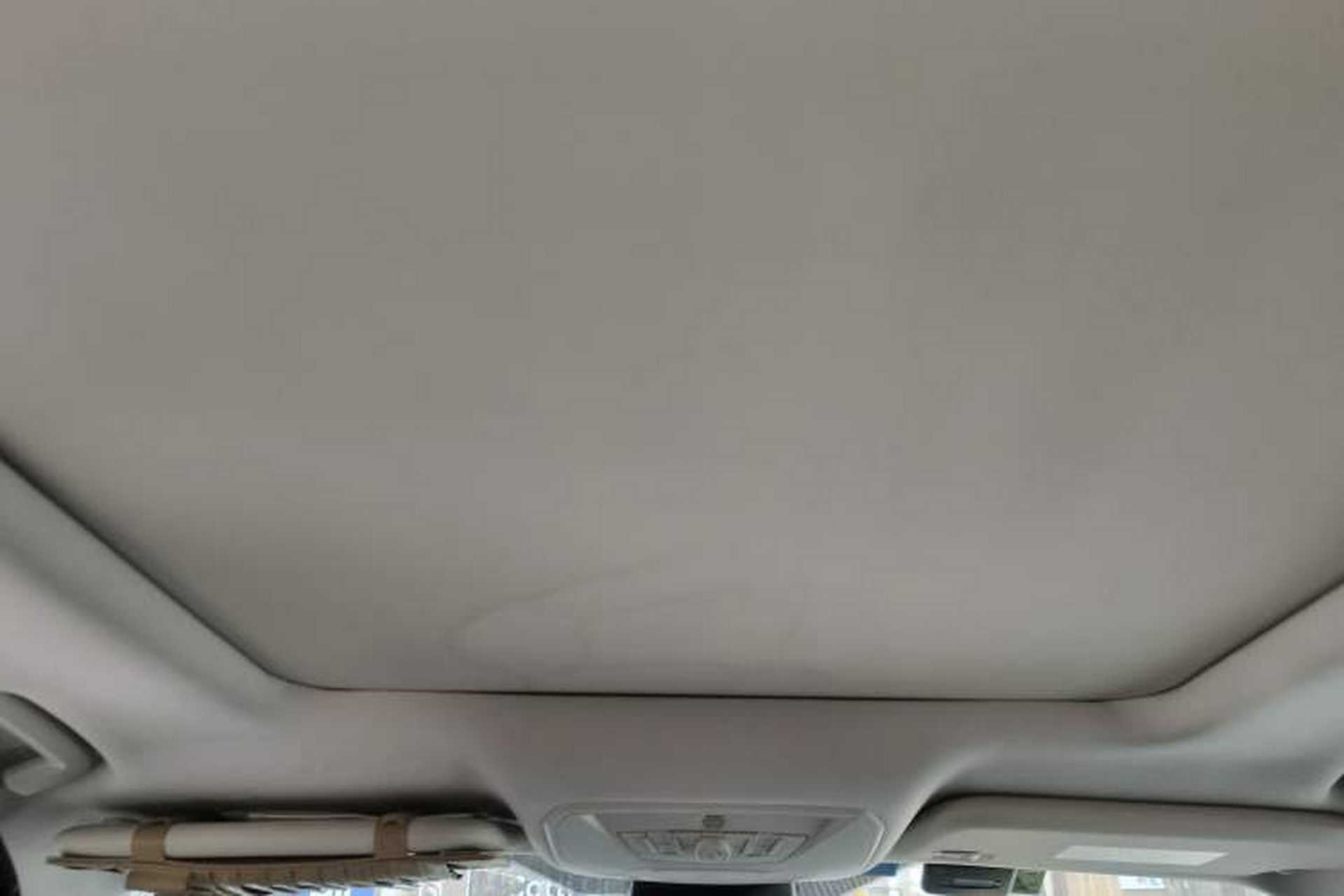 Used Ford Kuga 2015 2.0L GTDi Four-Wheel Drive Prestige Model Headliner