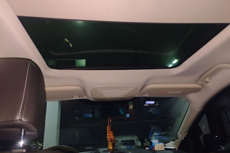 Used Ford Kuga 2015 1.5L GTDi Four-Wheel-Drive Elite Model Headliner