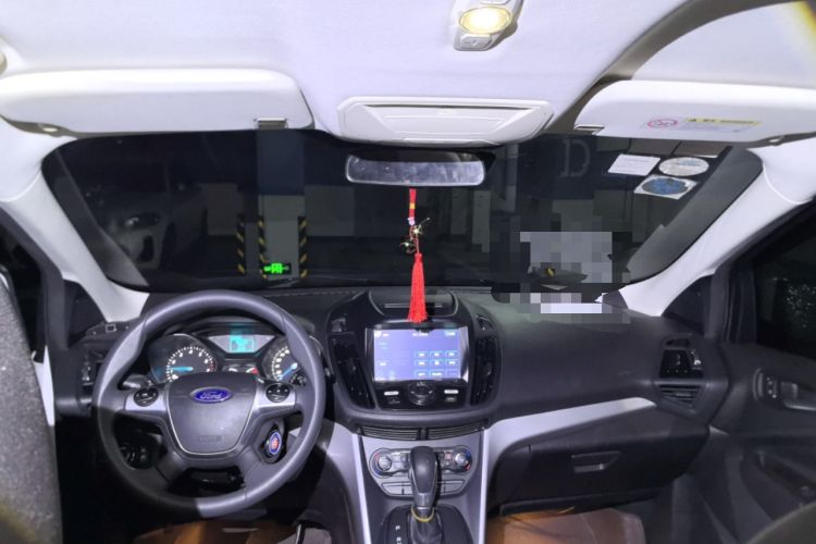 Used Ford Kuga 2015 1.5L GTDi Two-Wheel-Drive Comfort Model Headliner