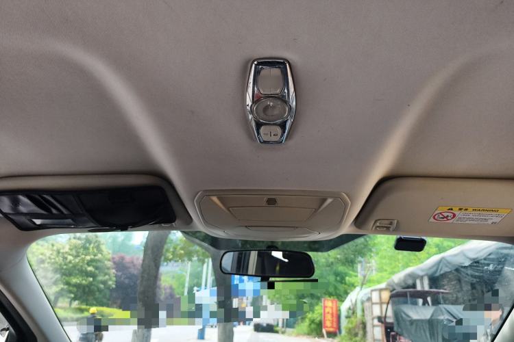 Used Ford Kuga 2015 1.5L GTDi Two-Wheel-Drive Comfort Model Headliner