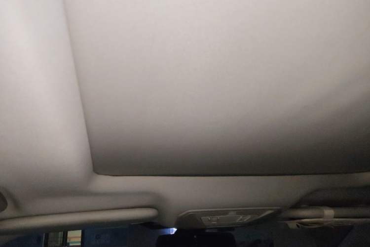 Used Ford Kuga 2015 1.5L GTDi Two-Wheel Drive Fashion Edition Headliner