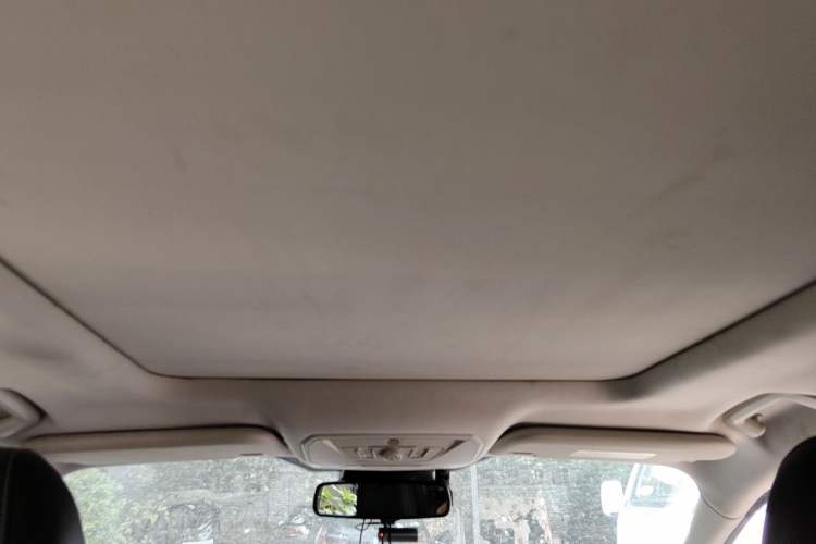 Used Ford Kuga 2015 2.0L GTDi Four-Wheel Drive Prestige Model Headliner
