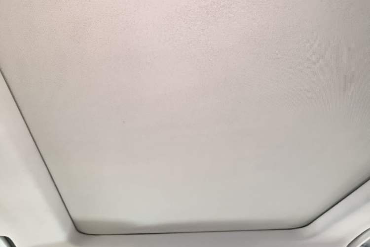 Used Ford Kuga 2015 1.5L GTDi Four-Wheel-Drive Elite Model Headliner