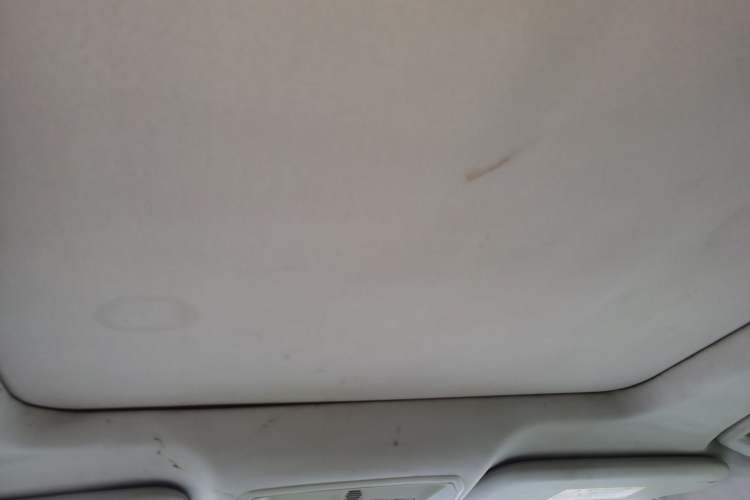 Used Ford Kuga 2015 1.5L GTDi Four-Wheel-Drive Elite Model Headliner