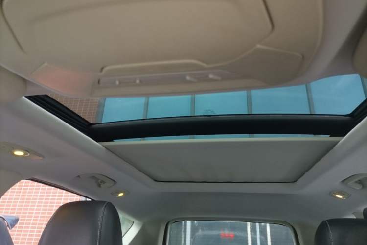 Used Ford Kuga 2015 1.5L GTDi Two-Wheel Drive Fashion Edition Headliner