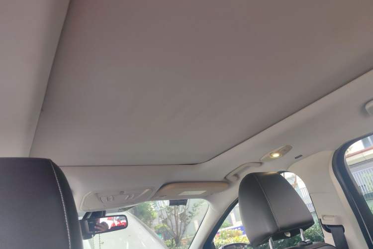 Used Ford Kuga 2015 1.5L GTDi Two-Wheel Drive Fashion Edition Headliner