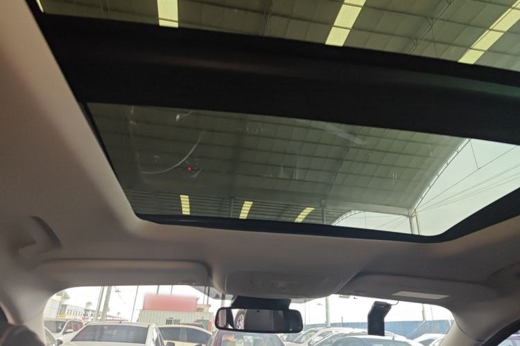 Used Ford Kuga 2015 2.0L GTDi Four-Wheel Drive Prestige Model Headliner