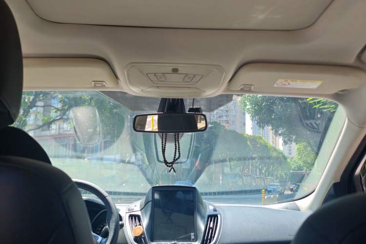 Used Ford Kuga 2015 1.5L GTDi Two-Wheel Drive Fashion Edition Headliner