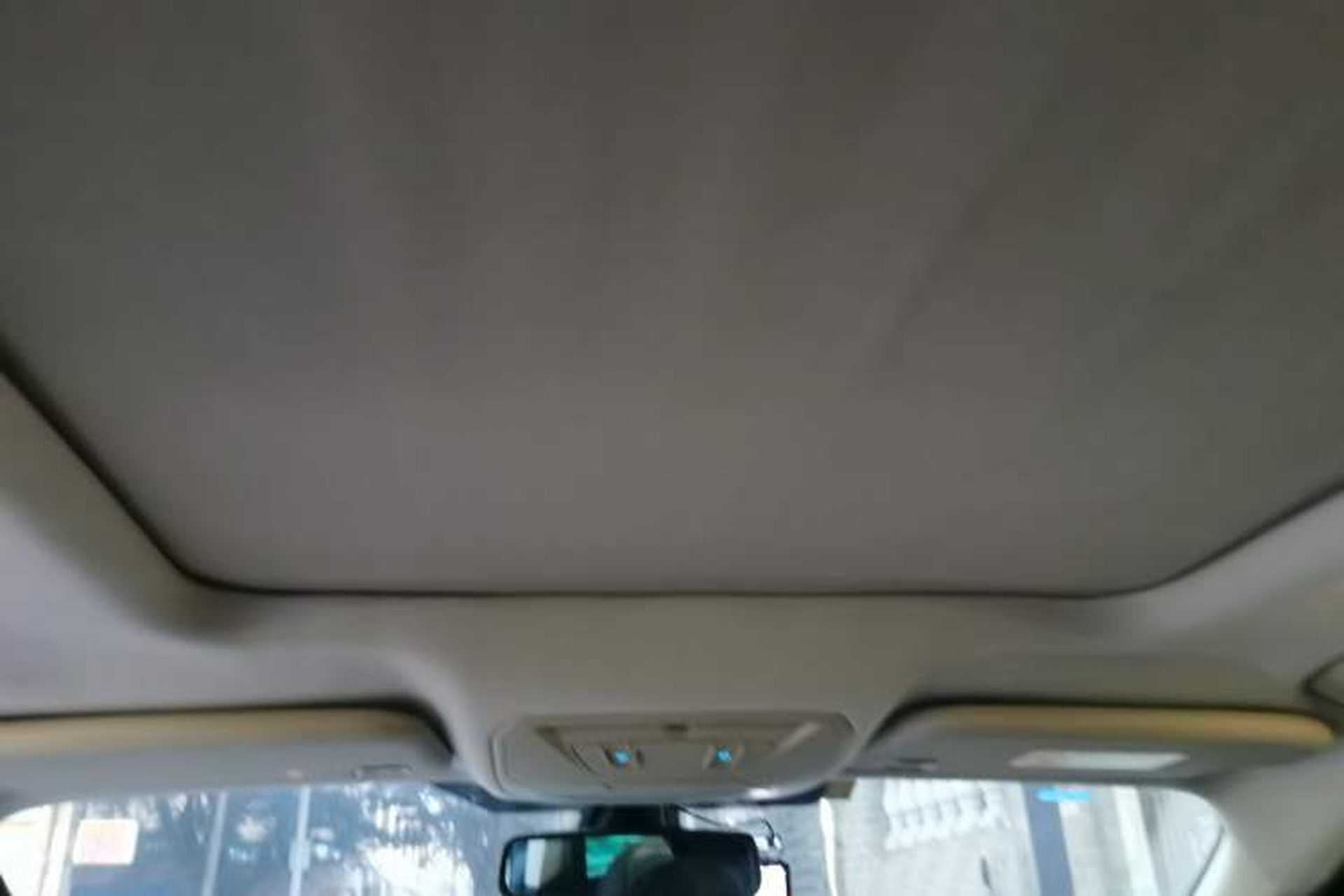 Used Ford Kuga 2015 1.5L GTDi Four-Wheel-Drive Elite Model Headliner