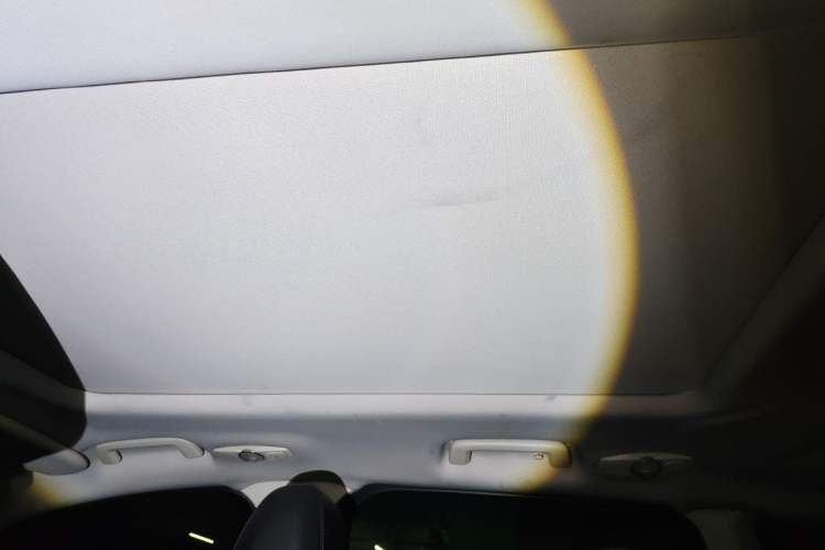 Used Ford Kuga 2015 1.5L GTDi Two-Wheel Drive Fashion Edition Headliner