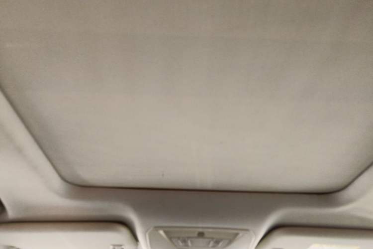 Used Ford Kuga 2015 2.0L GTDi Four-Wheel Drive Elite Model Headliner