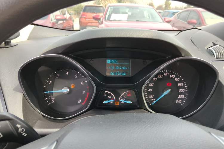 Used Ford Kuga 2015 1.5L GTDi Two-Wheel-Drive Comfort Model Instrument Cluster